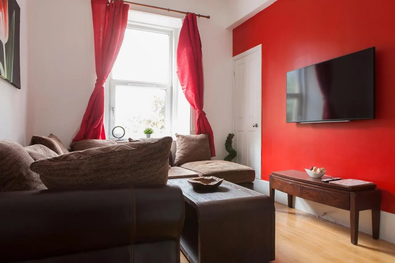 Apartament My Meadows, City Centre Apartment, Sunny&Spacious Edynburg