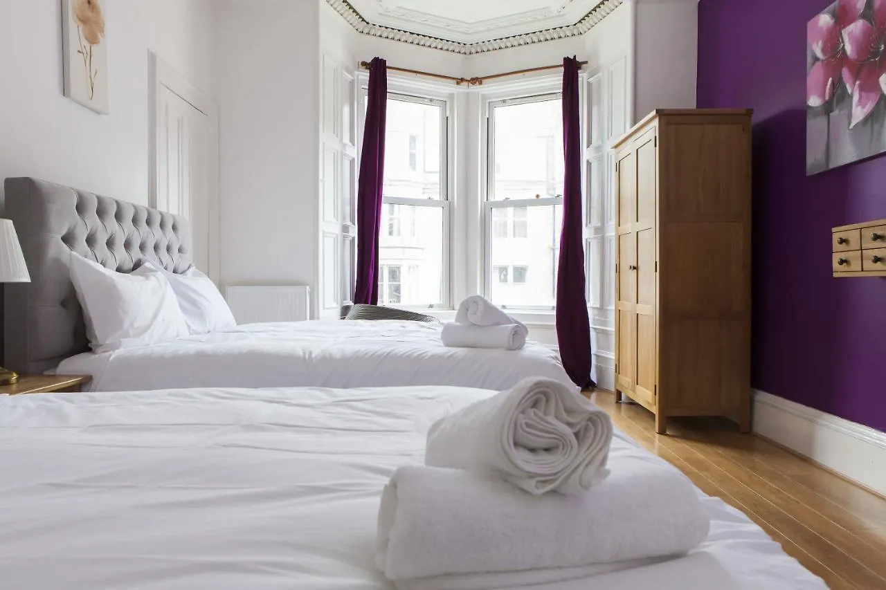 My Meadows, City Centre Apartment, Sunny&Spacious Edynburg 0*,  Wielka Brytania