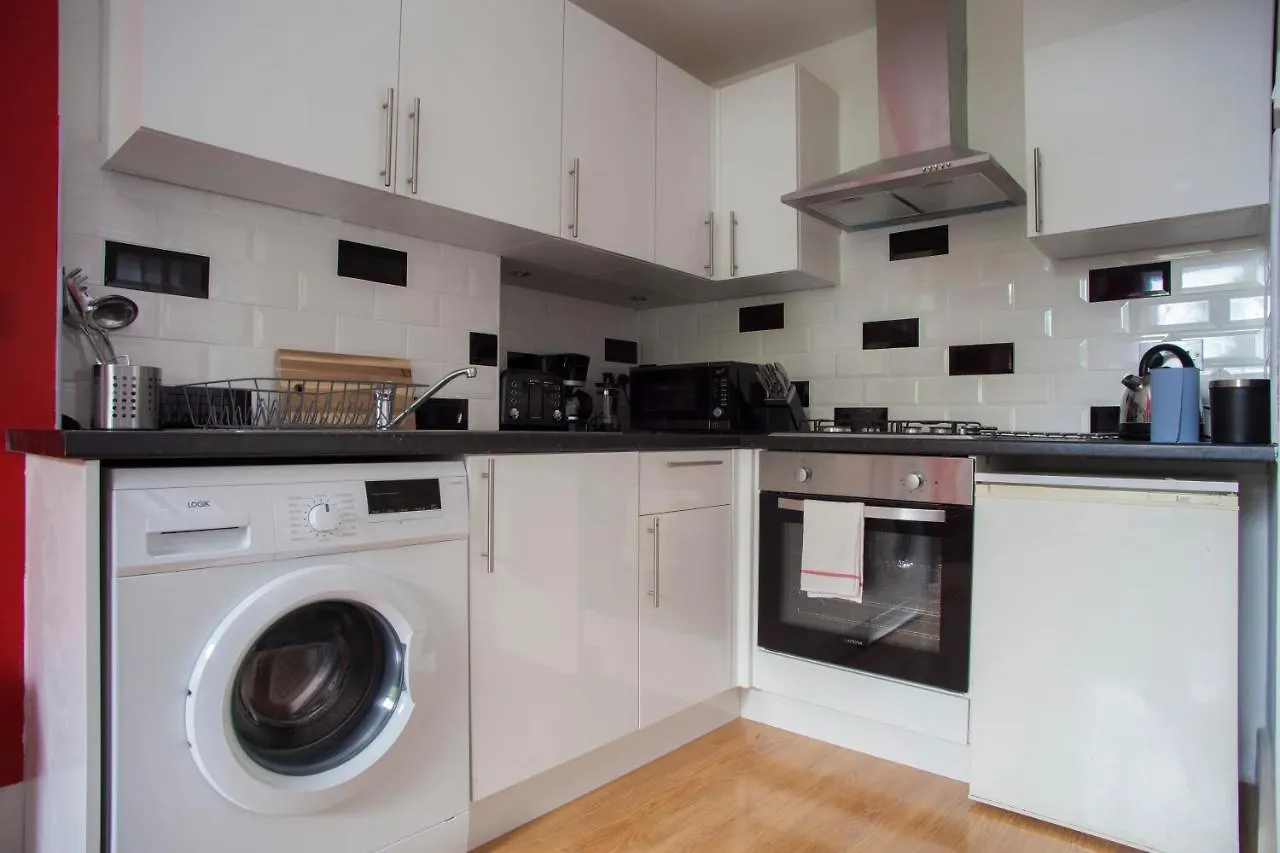 Apartament My Meadows, City Centre Apartment, Sunny&Spacious Edynburg